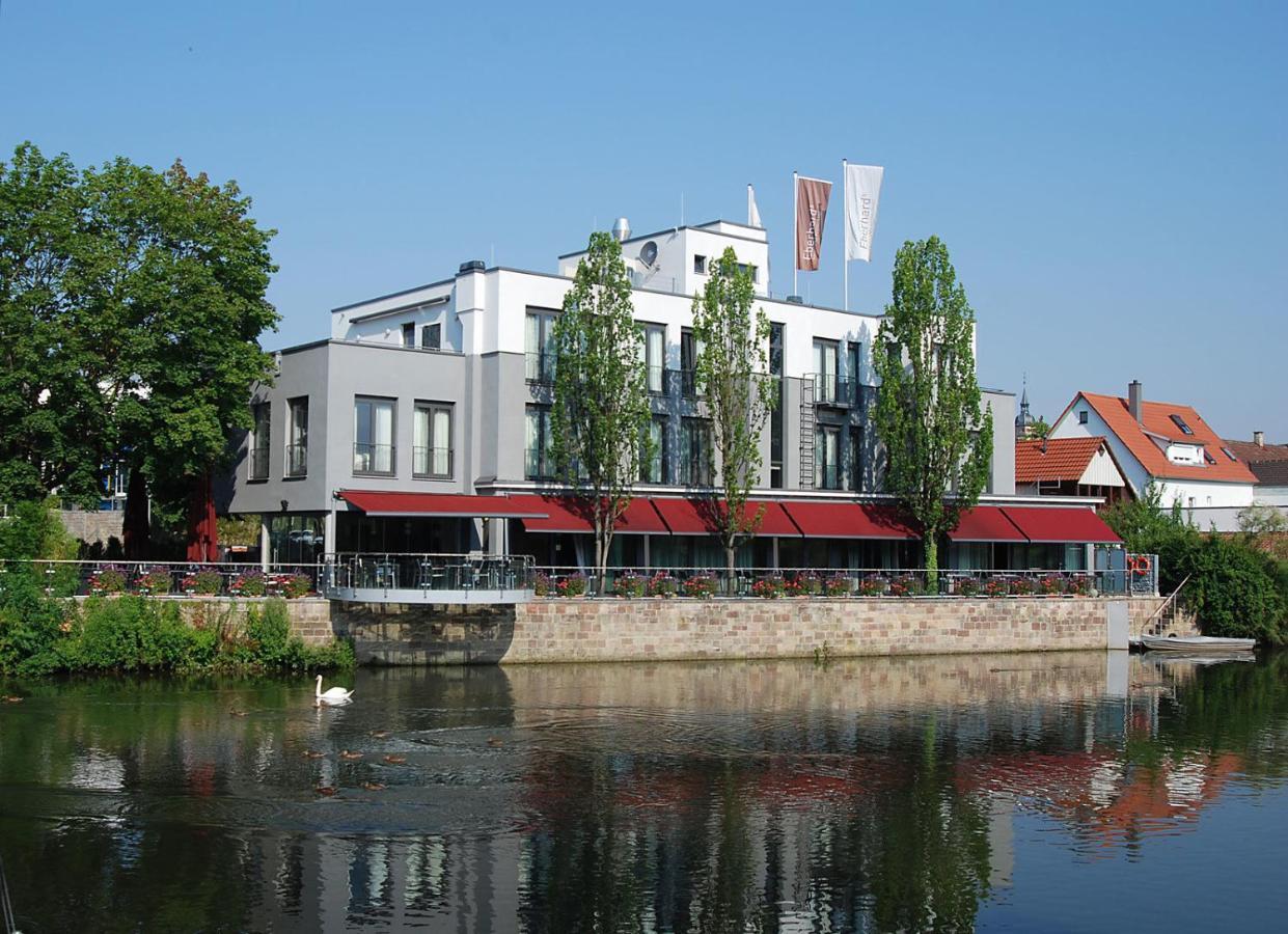 Hotel Eberhards Am Wasser Битигхайм-Бисинген Екстериор снимка